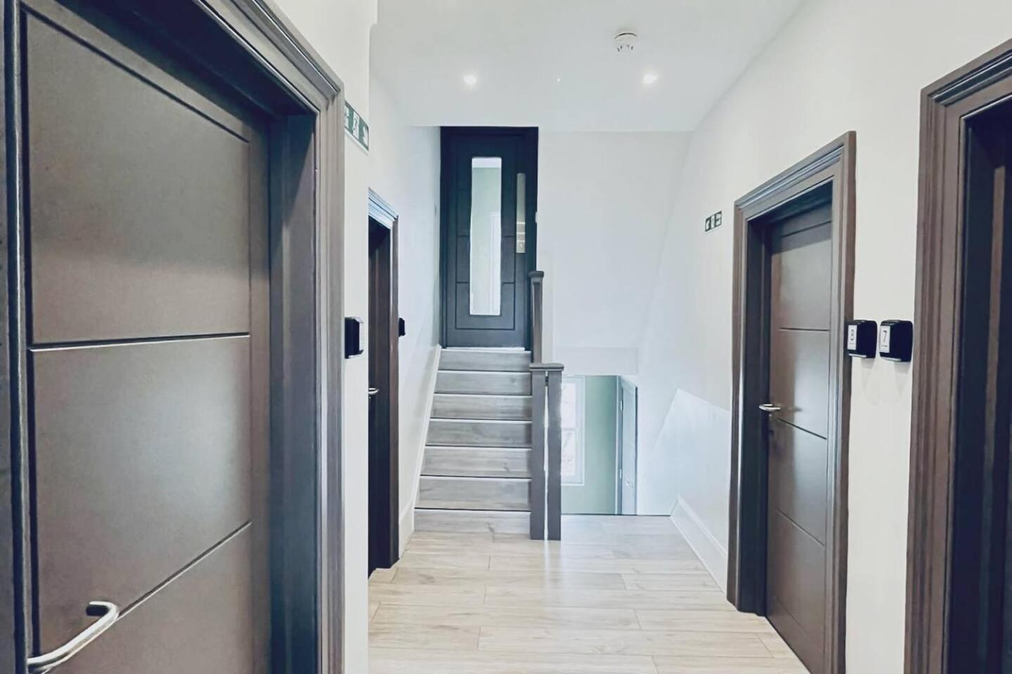 Apt 09 Stylish Studio Steps From Sea & Promenade Hove Esterno foto