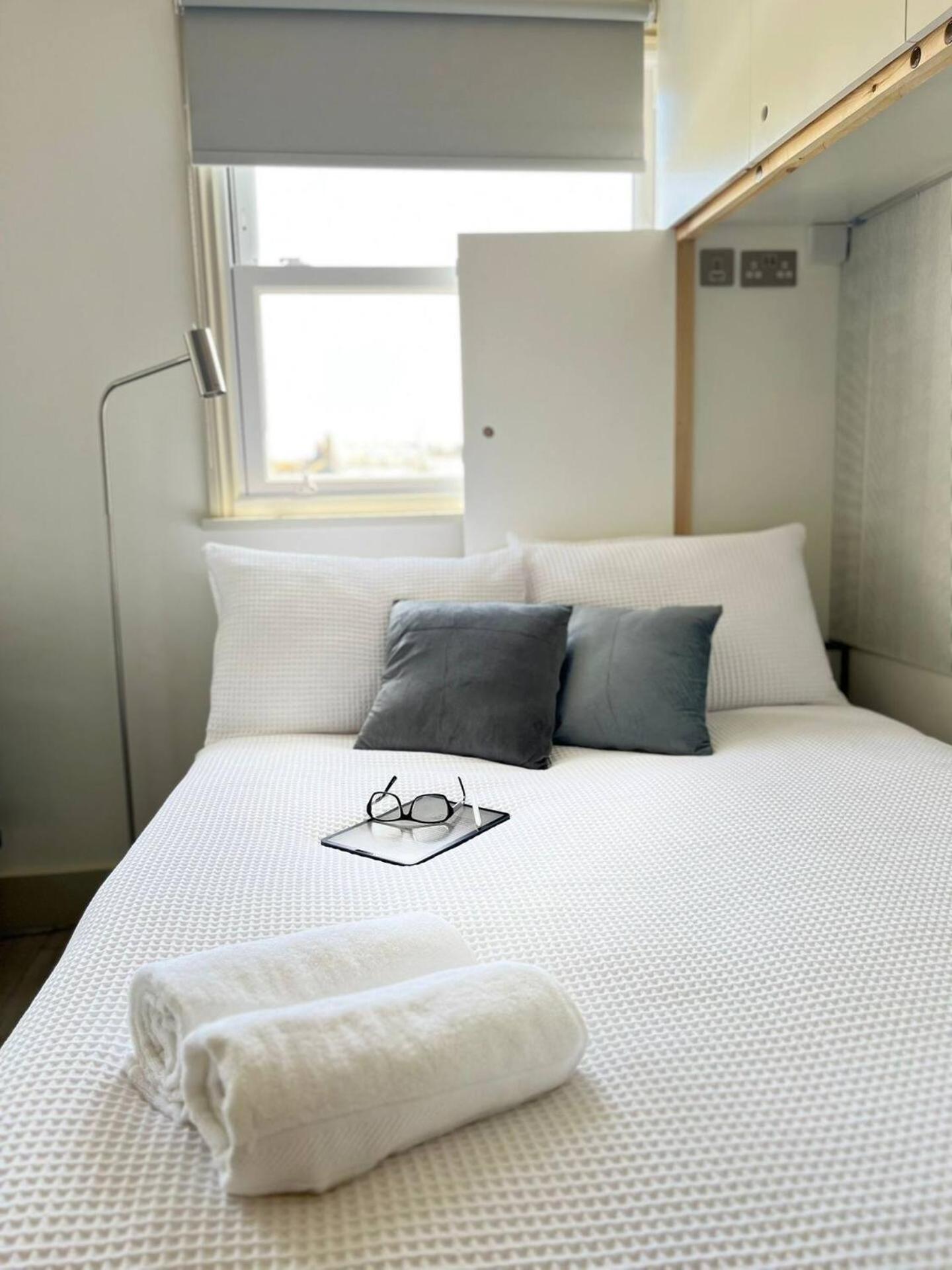 Apt 09 Stylish Studio Steps From Sea & Promenade Hove Esterno foto